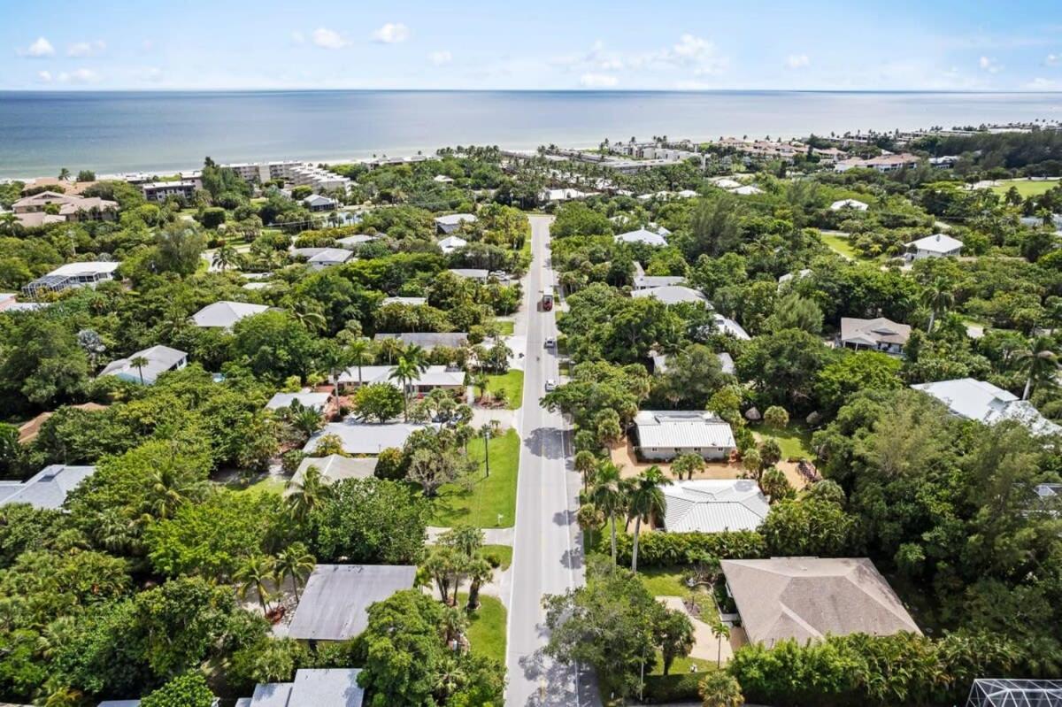Charming Suite With Balcony And Bikes At Historic Sandpiper Inn Sanibel Zewnętrze zdjęcie